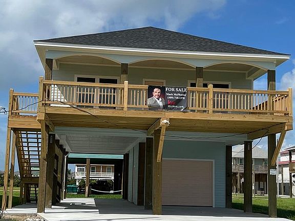 2nd image of 957 Pelican Ln