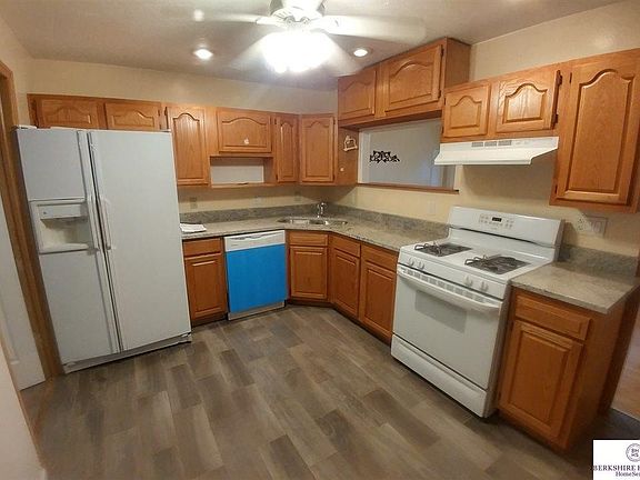 2nd image of 7411 Terry Dr