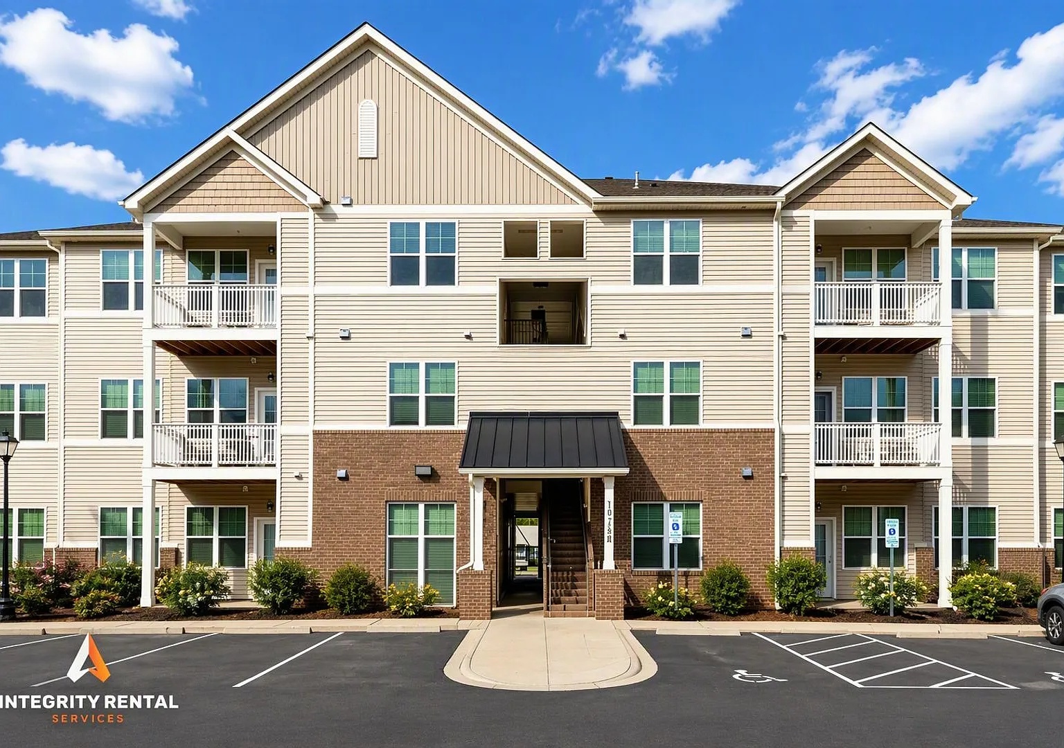 Raintree Townhomes 5 Units — Photo 2