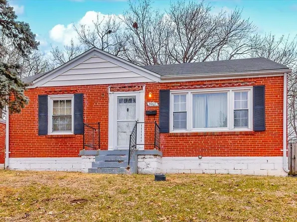 3969 Ashby Rd, Saint Ann, MO 63074