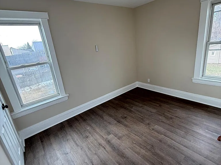 8212 Golden Ave #2 — Photo 4