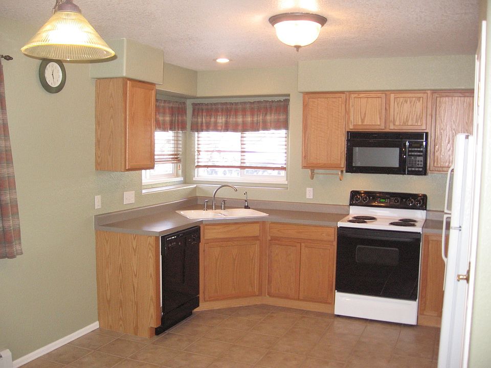 2nd image of 418 Wood Duck Ct