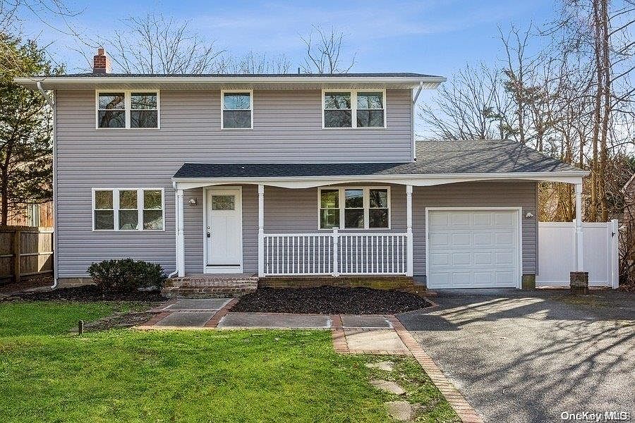 1st image of 127 Bayview Avenue