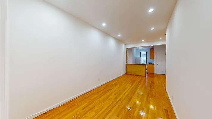 Rented by Bond New York | media 2