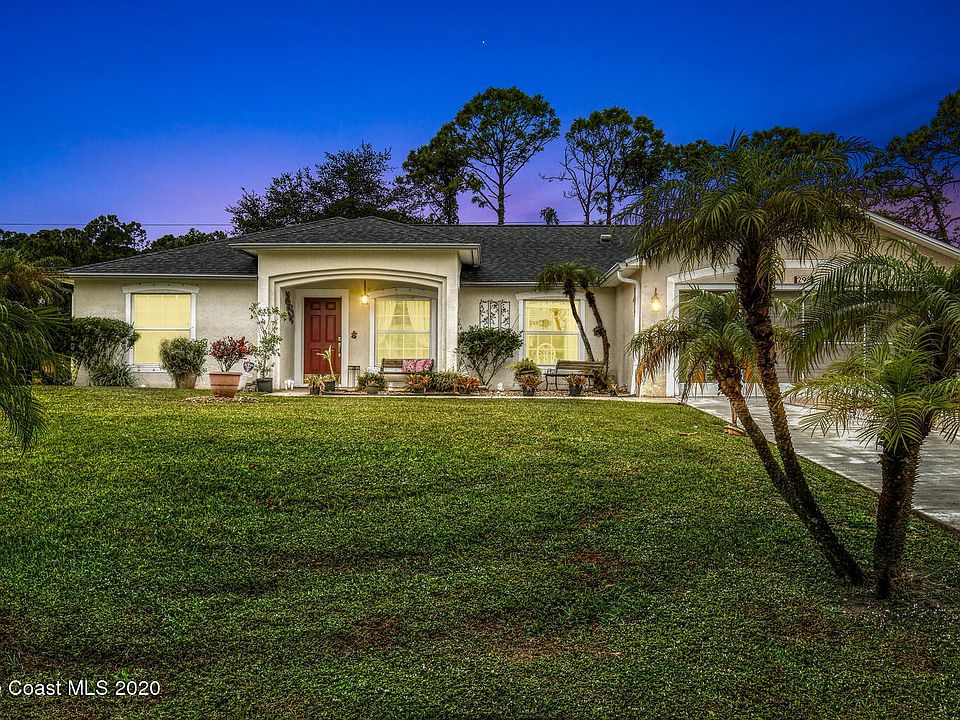 1st image of 298 Vin Rose Cir SE
