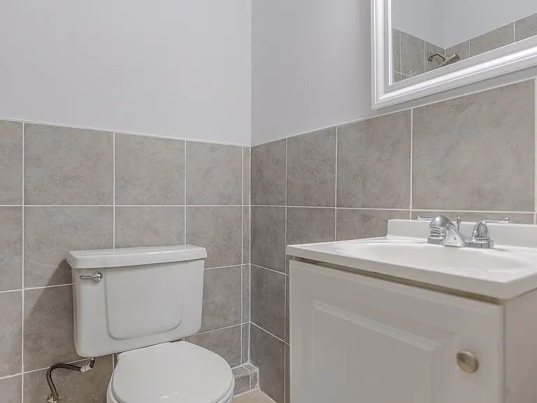 5824 McKinley St #2 — Photo 5