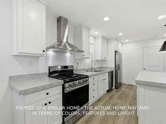3rd image of 630 Victoria Ct #630