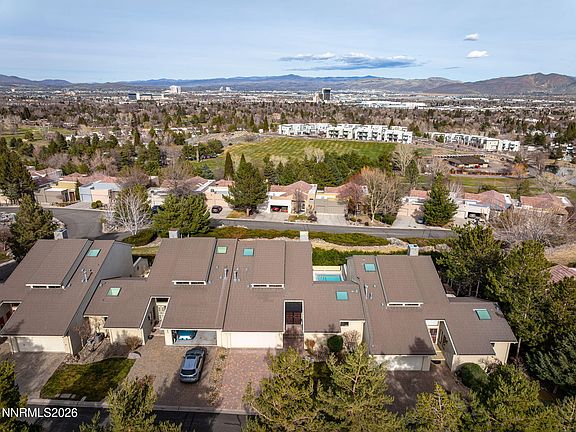 2nd image of 2630 Rockview Dr