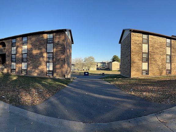 4th image of 36 N Pindwood Ln APT 2S
