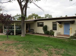 694 45th St, Los Alamos, NM 87544