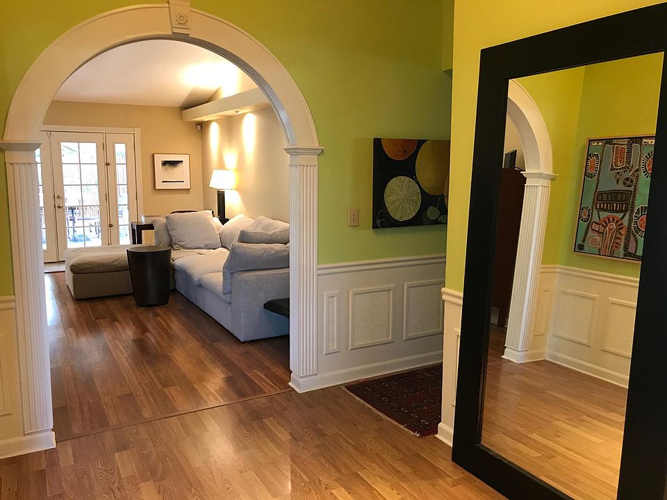 1st image of 719 Sequoia Dr