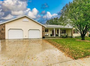 1103 Indiana Jones Ave, Marshall, MN 56258