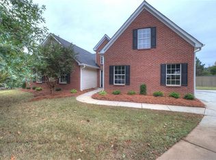 3081 Michelle Lee Dr, Dacula, GA 30019