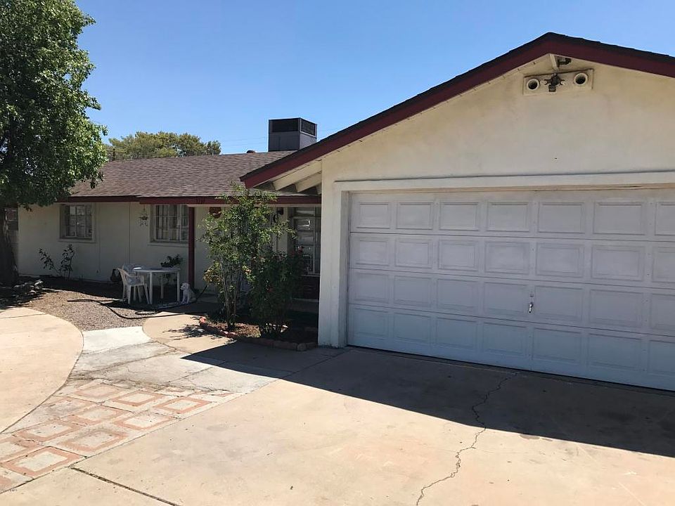 1st image of 3739 W Glendale Ave