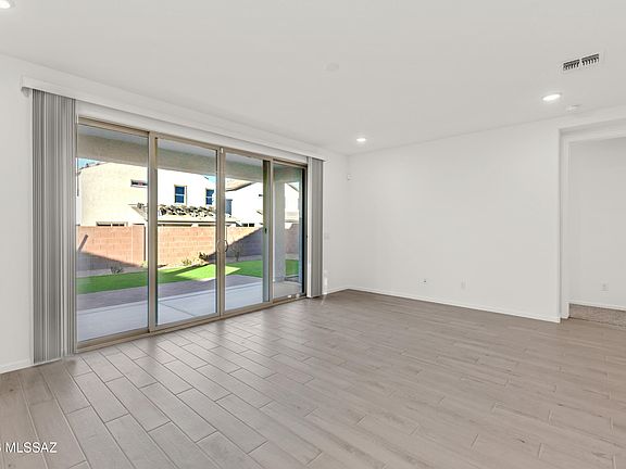 4th image of 13961 E Squamata Way