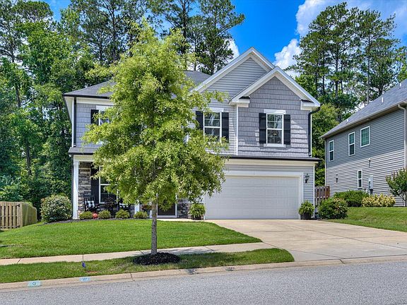 3rd image of 151 Caroleton Drive