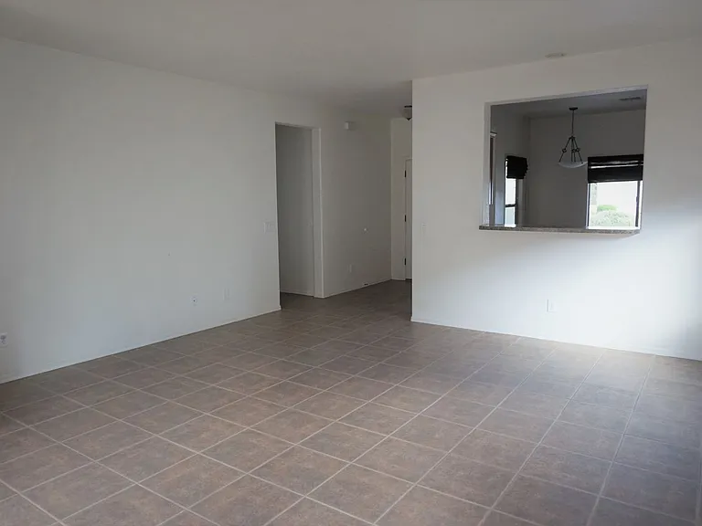 1098 Paso Robles Ave — Photo 4