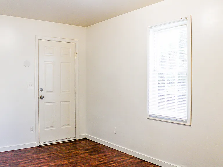 1026 Stainback St — Photo 16