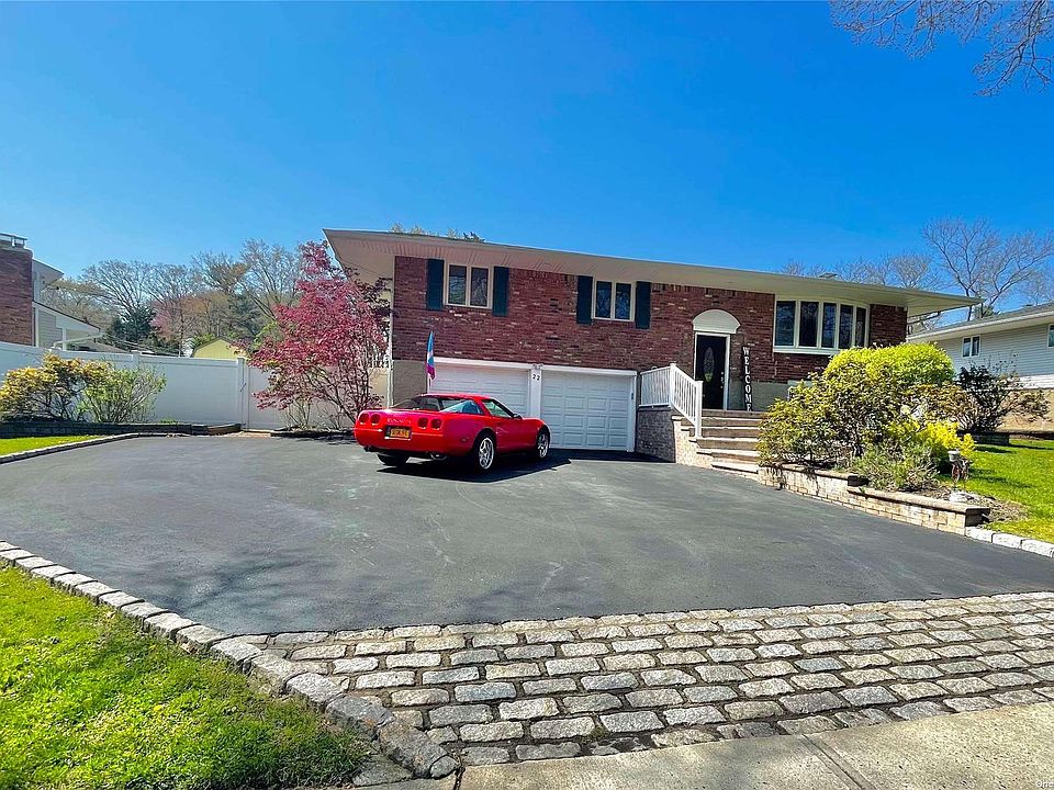 1st image of 22 Mackay Dr
