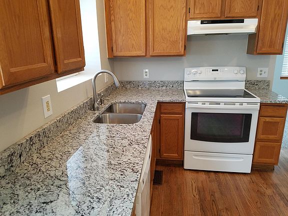 2020 New Granite, Re-Finished Floors, and Paint