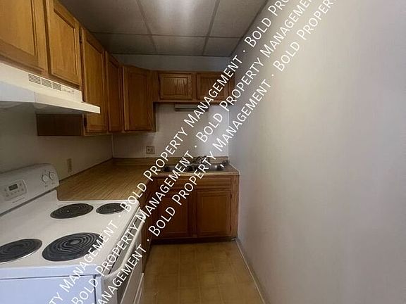 5th image of 423 Jonestown Rd #2