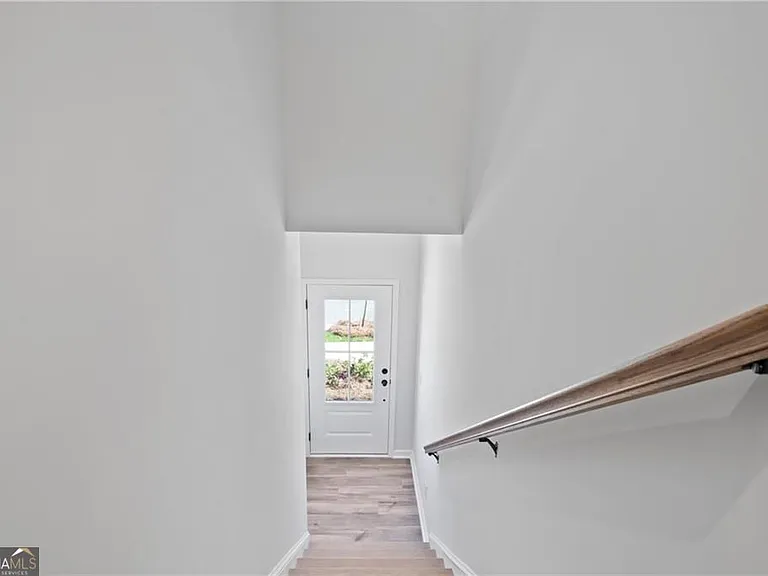 2676 Creek View Ter — Photo 3