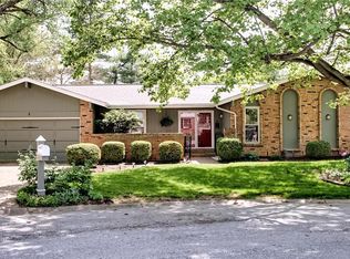 5 Summit Sta, Saint Charles, MO 63303
