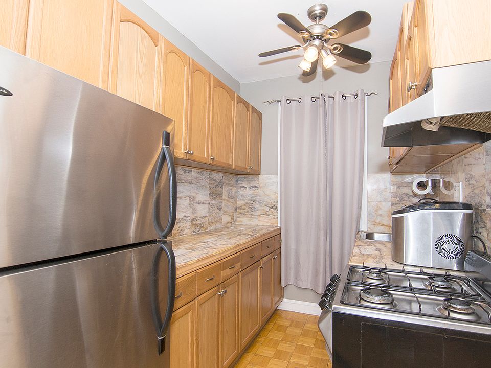 1st image of 23-43 33rd St #1D
