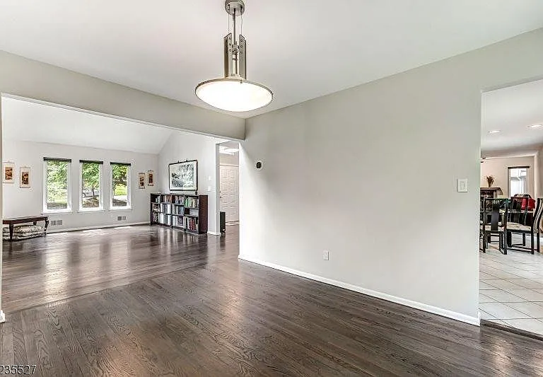 33 Highmount Ave — Photo 7