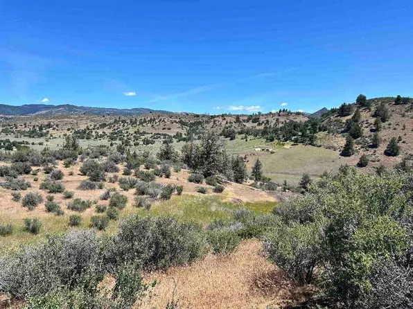 0 Knob Ct, Hornbrook, CA 96044