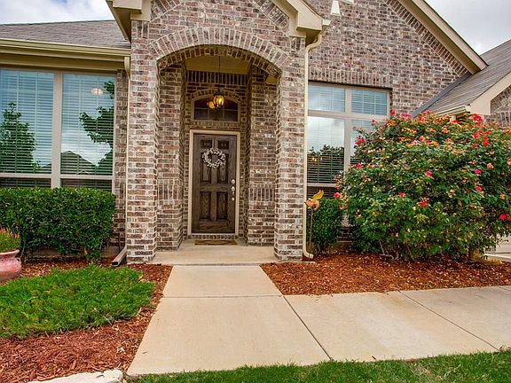 2nd image of 106 Fieldview Dr