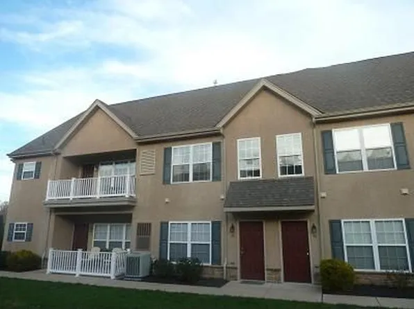 13675 Philmont Ave Unit 24, Philadelphia, PA 19116