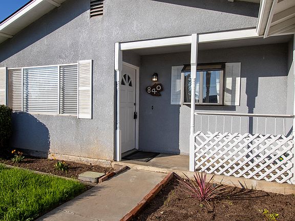 3rd image of 840 Sandra Lane