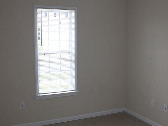 4th image of 4135 Broadstairs Dr SW