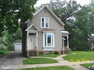 205 Perry St, Elgin, IL 60123