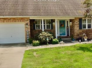 77 Shirlwin Dr, Granite City, IL
