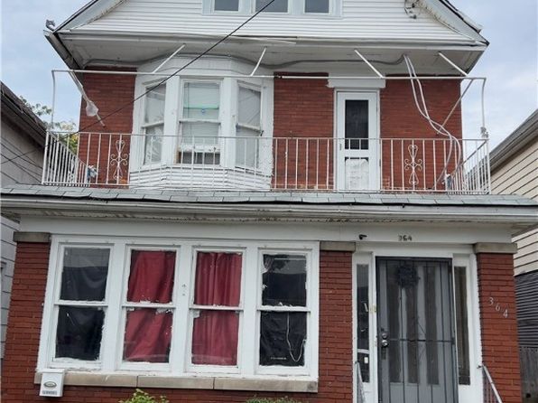 364 Gibson St
