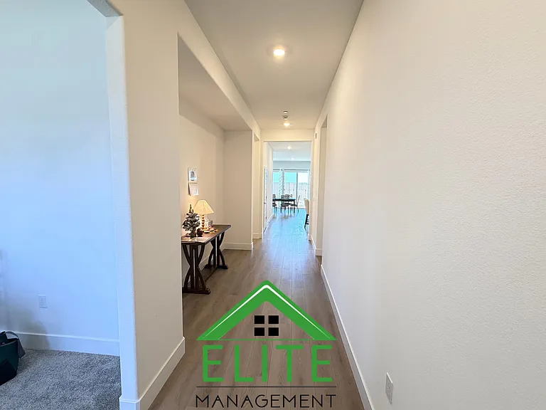 12712 Toucan Cir — Photo 12
