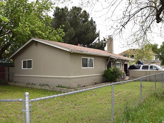 2nd image of 2450 E Alpine Ave