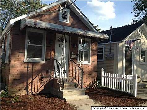 1st image of 176 Moreland St