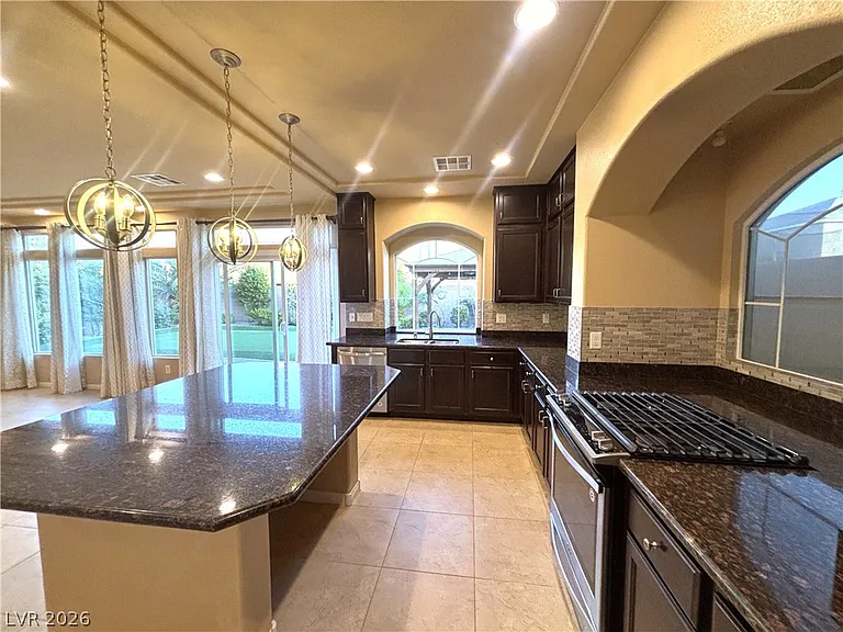 6435 Grande River Ct — Photo 17