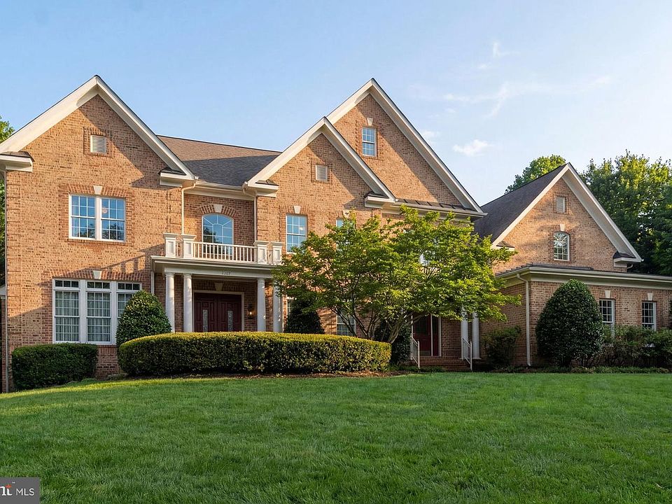 1st image of 2584 Vintage Crest Ln