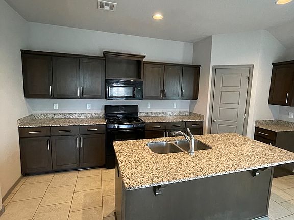 4th image of 11084 N 114th East Ave