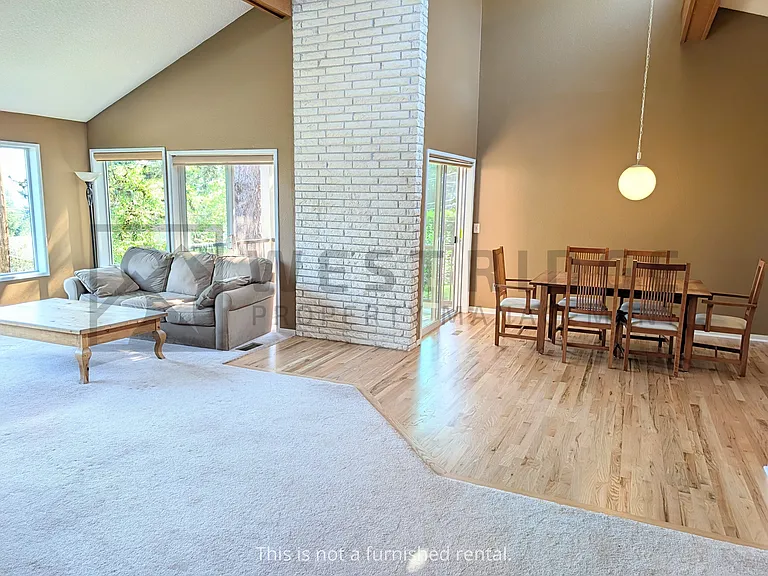 1480 Hemlock St — Photo 6