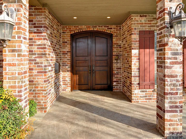 3407 Penticost St — Photo 6