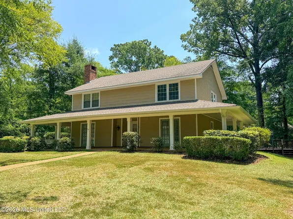 100 Coachmans Rd, Madison, MS 39110