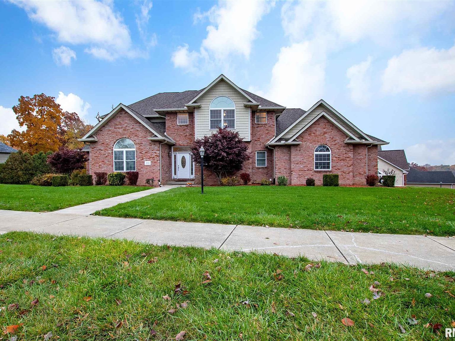 4722 N Weaverridge Blvd, Peoria, IL 61615 Zillow