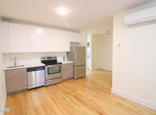 2304 Jackson Ave APT 3R, Long Island City, NY 11101