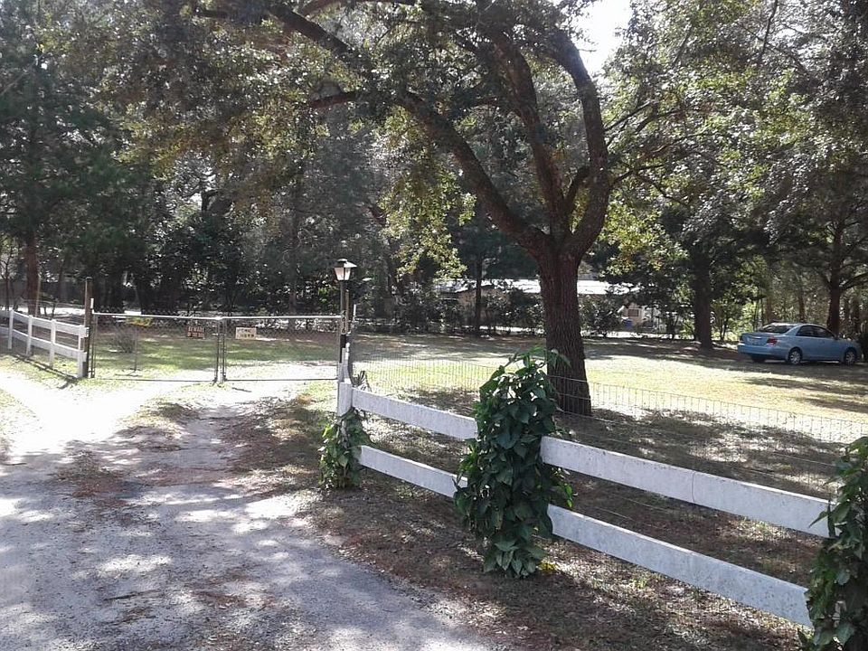 1st image of 4616 NE 23rd Ct