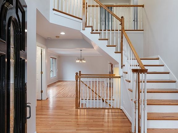 2nd image of 417 N Dunton Ave
